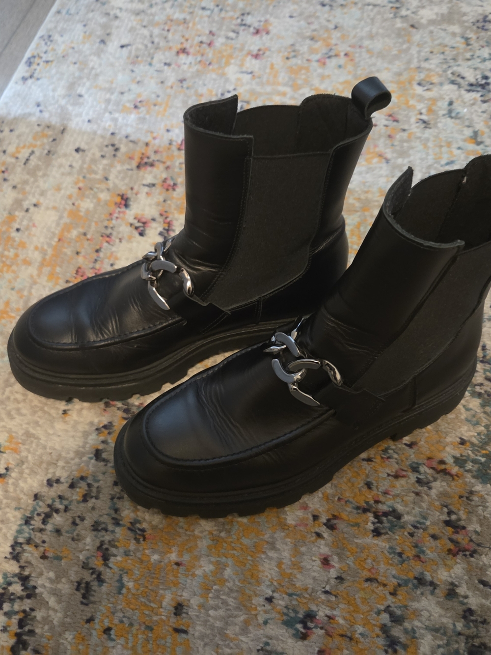 Leather Chain Chelsea Boot Black Combat Boots. Excellent Condition.Made In 🇵🇹